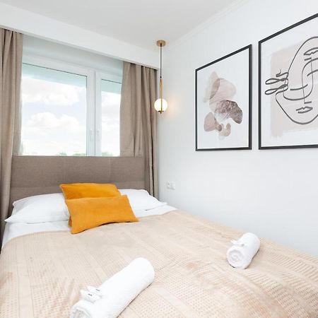 Metro Marymont Apartment By Noclegi Renters Warsaw Luaran gambar
